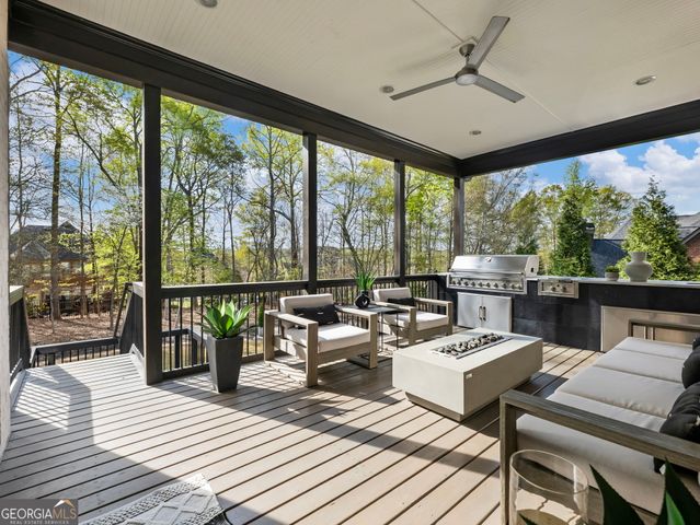 2343 Northern Oak Drive, Braselton, GA 30517