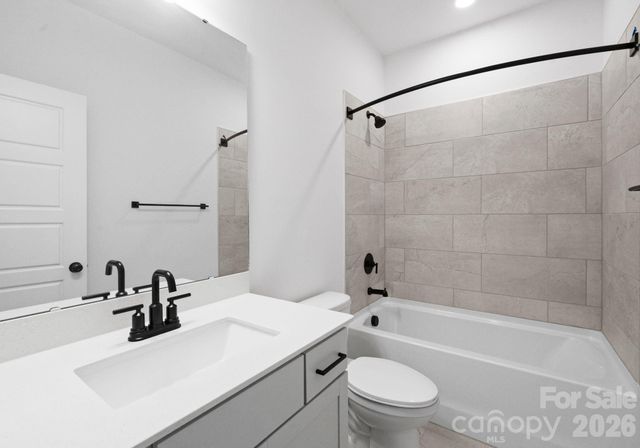 4015 Bass River Parkway, Charlotte, NC 28217