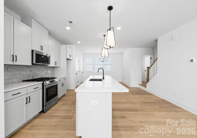 4015 Bass River Parkway, Charlotte, NC 28217