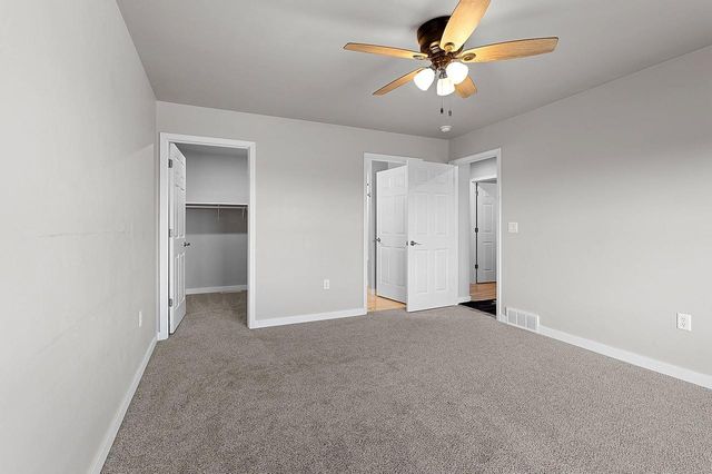 843 RED HAWK DRIVE, Pulaski, WI 54162