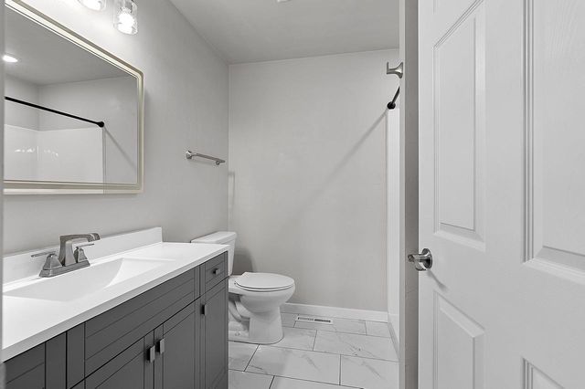 843 RED HAWK DRIVE, Pulaski, WI 54162