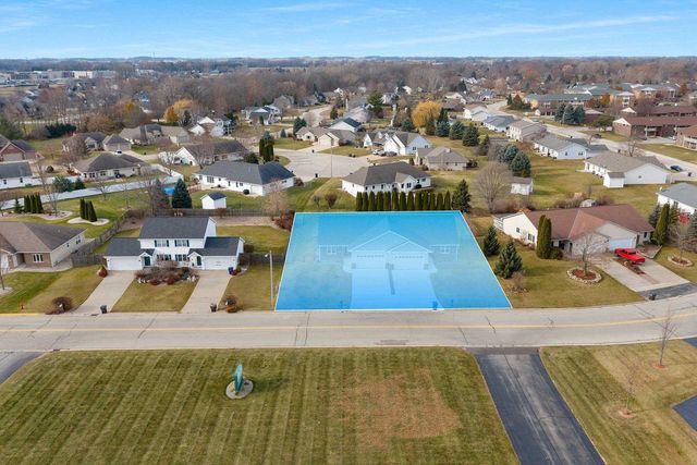 843 RED HAWK DRIVE, Pulaski, WI 54162