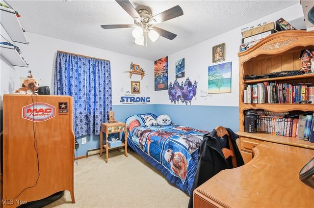 1881 Cliff Drive, Salem, OH 44460