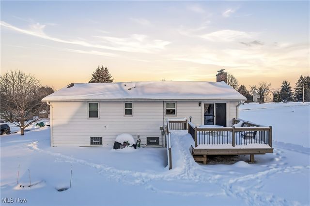 1881 Cliff Drive, Salem, OH 44460