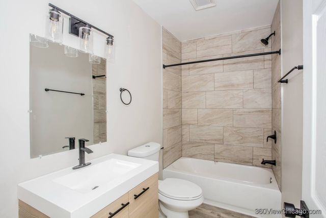 11325 S Langley Avenue 1, Chicago, IL 60628