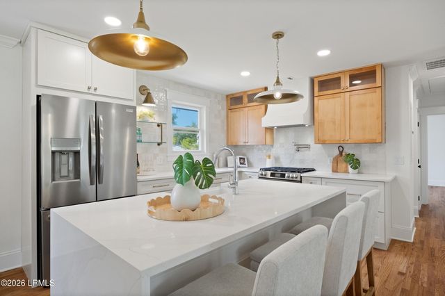 1613 Madrid Avenue, Port Royal, SC 29935
