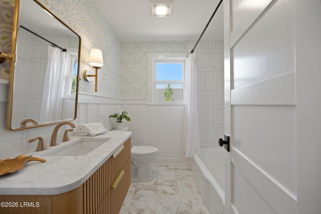1613 Madrid Avenue, Port Royal, SC 29935