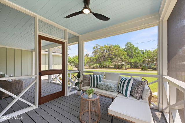 1613 Madrid Avenue, Port Royal, SC 29935