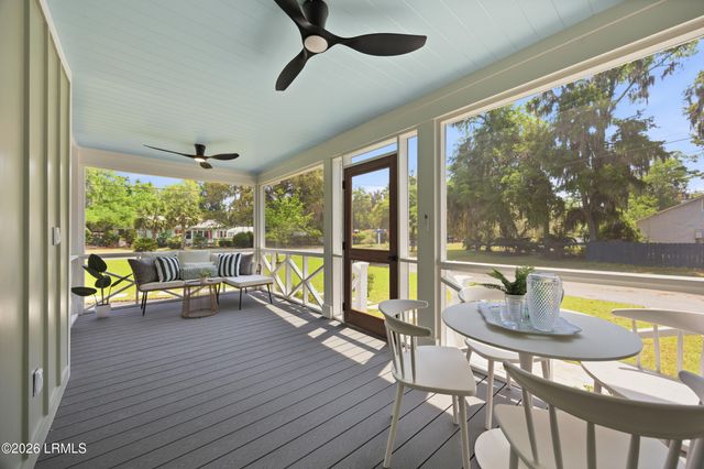 1613 Madrid Avenue, Port Royal, SC 29935