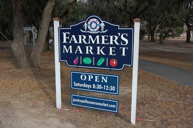 1613 Madrid Avenue, Port Royal, SC 29935