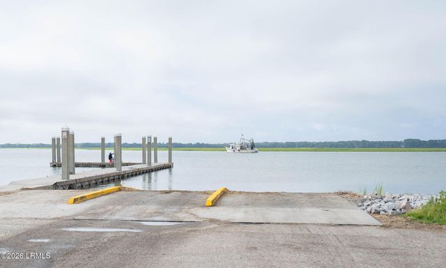 1613 Madrid Avenue, Port Royal, SC 29935