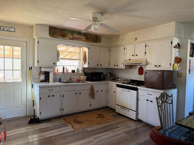 637 Hwy 63, Williford, AR 72482