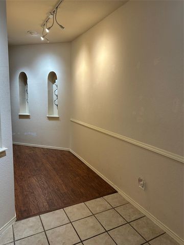 711 Settlement ST, Cedar Park, TX 78613