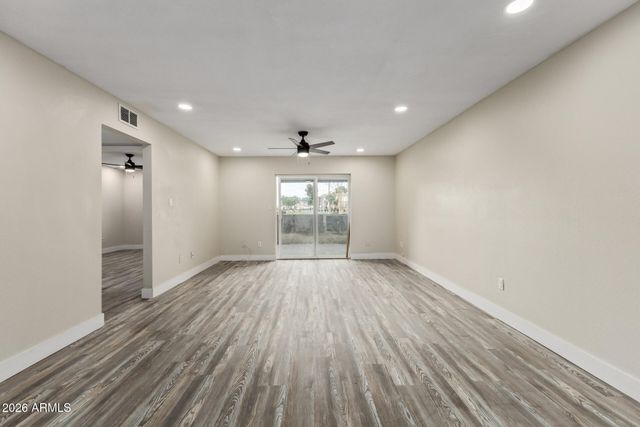 10828 N BILTMORE Drive 162, Phoenix, AZ 85029