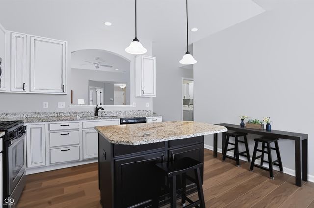 17207 Falkland Drive, Westfield, IN 46074