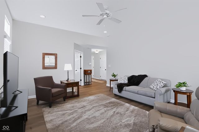 17207 Falkland Drive, Westfield, IN 46074