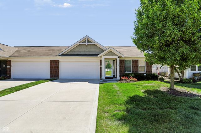 17207 Falkland Drive, Westfield, IN 46074