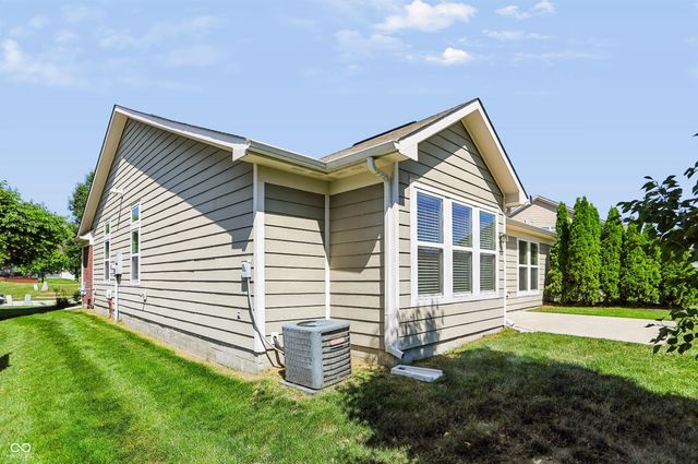 17207 Falkland Drive, Westfield, IN 46074
