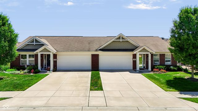 17207 Falkland Drive, Westfield, IN 46074