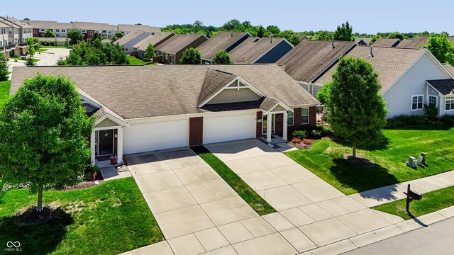 17207 Falkland Drive, Westfield, IN 46074