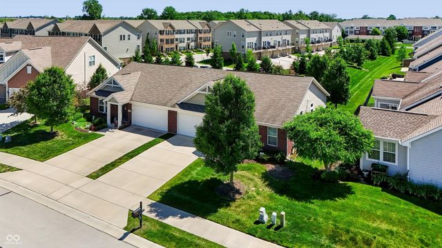 17207 Falkland Drive, Westfield, IN 46074