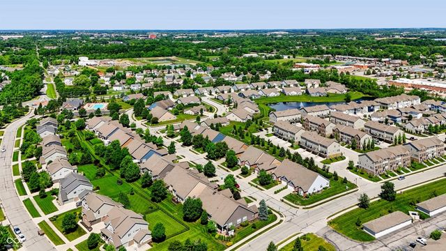 17207 Falkland Drive, Westfield, IN 46074