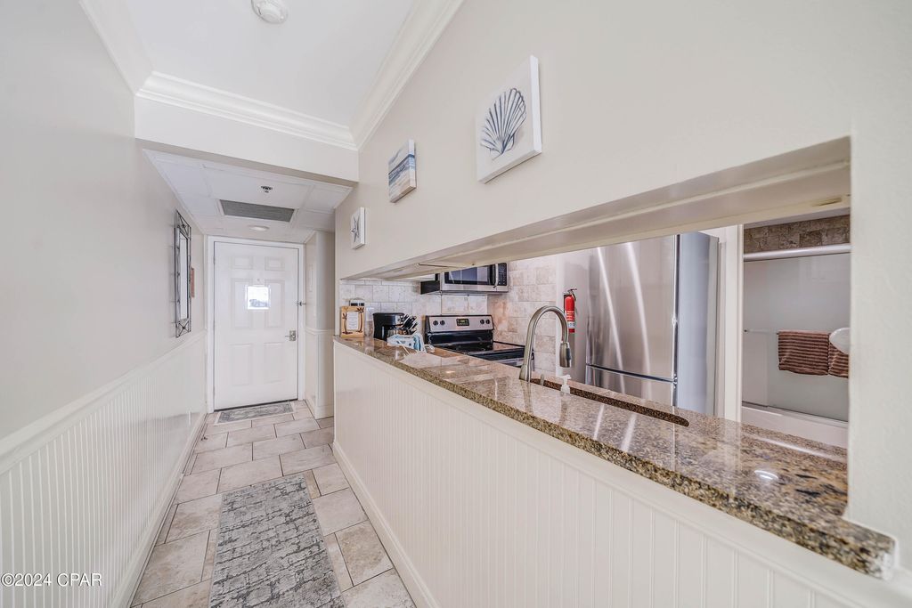 Image 12 of property listing at 9850 S Thomas Drive 902W, Panama City Beach, FL 32408