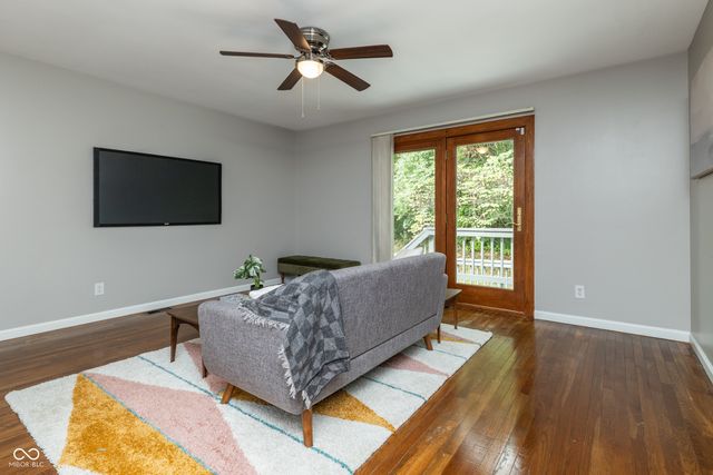 6824 Sargent Road, Indianapolis, IN 46256