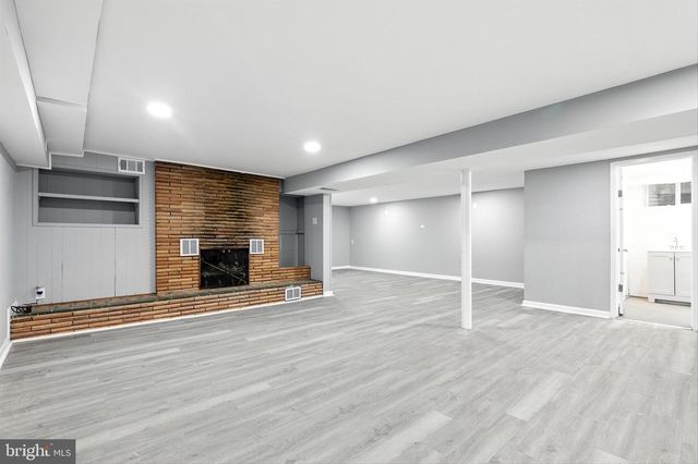 3126 RICES LN, Baltimore, MD 21244