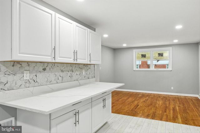 3126 RICES LN, Baltimore, MD 21244