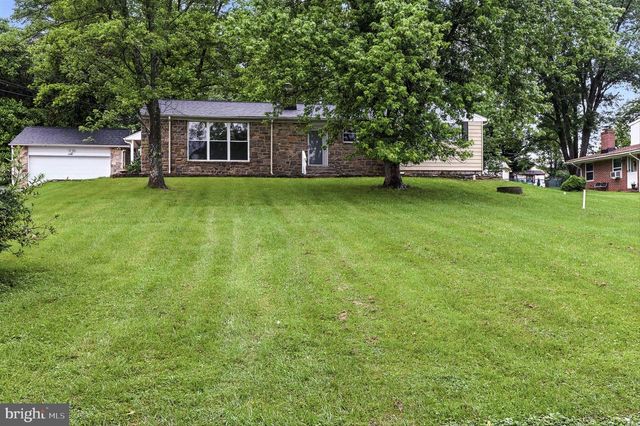 3126 RICES LN, Baltimore, MD 21244