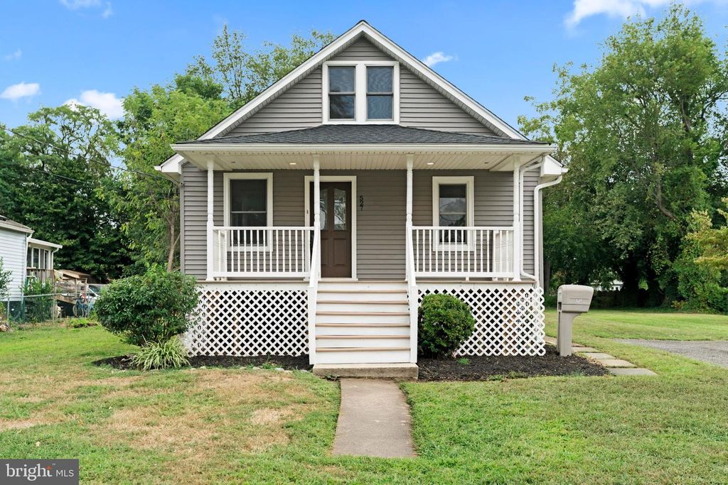 527 BUENA VISTA AVE, Maple Shade, NJ 08052