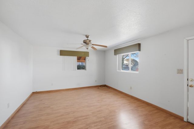 2428 William Street SE, Albuquerque, NM 87102