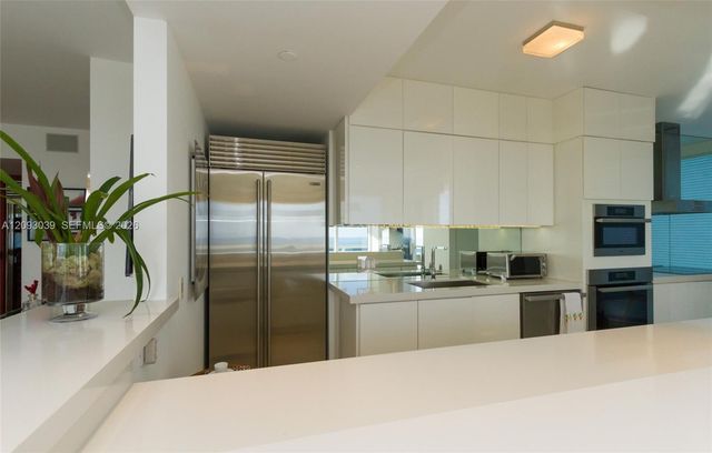 4775 Collins Avenue 3203, Miami Beach, FL 33140