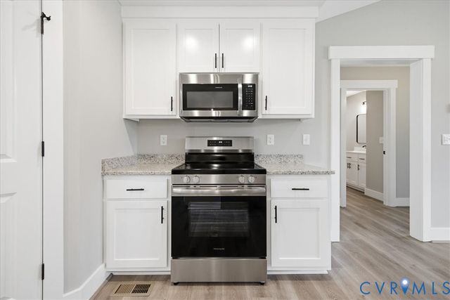 4120 Lee Dr, North Dinwiddie, VA 23803