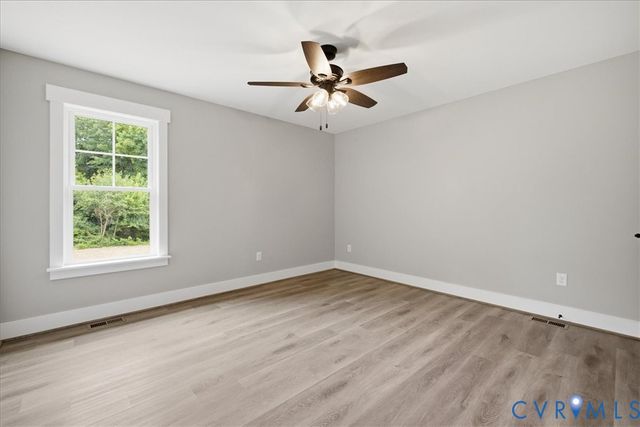 4120 Lee Dr, North Dinwiddie, VA 23803
