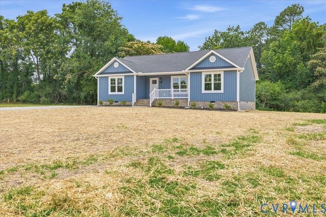 4120 Lee Dr, North Dinwiddie, VA 23803
