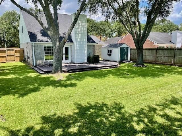 2718 Great Lakes Avenue, Sugar Land, TX 77479