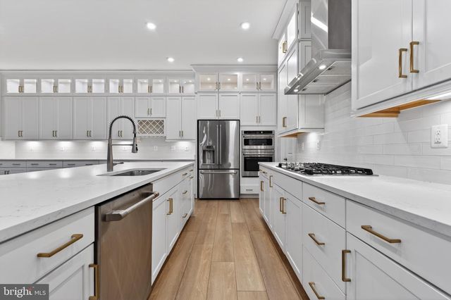 7305 SUGAR MAGNOLIA LOOP, Gainesville, VA 20155