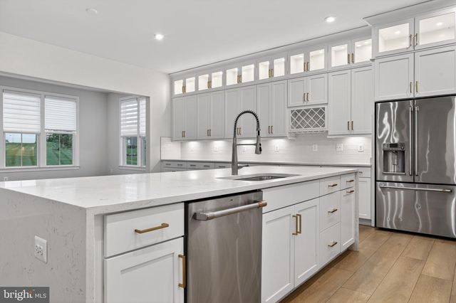 7305 SUGAR MAGNOLIA LOOP, Gainesville, VA 20155