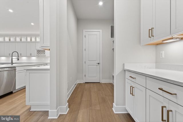 7305 SUGAR MAGNOLIA LOOP, Gainesville, VA 20155