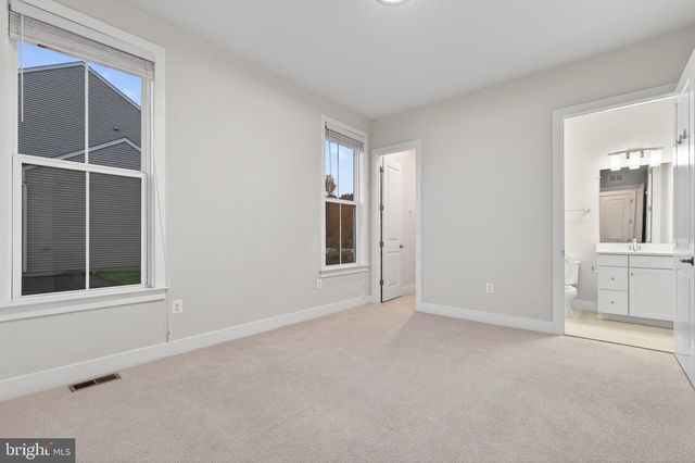7305 SUGAR MAGNOLIA LOOP, Gainesville, VA 20155