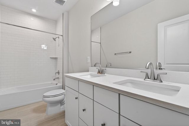 7305 SUGAR MAGNOLIA LOOP, Gainesville, VA 20155