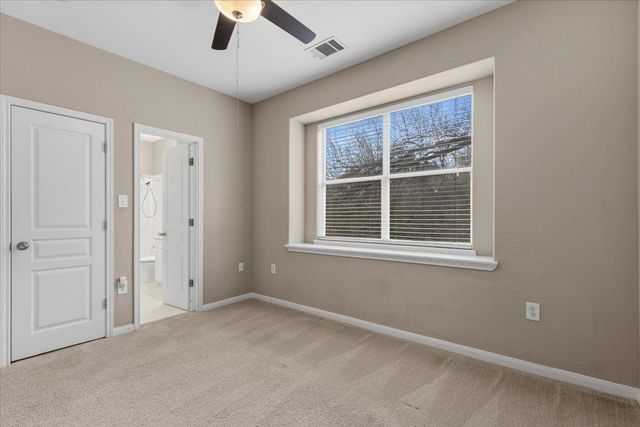 3300 Forest Creek DR 47, Round Rock, TX 78664