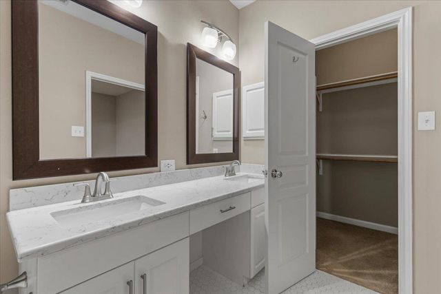 3300 Forest Creek DR 47, Round Rock, TX 78664