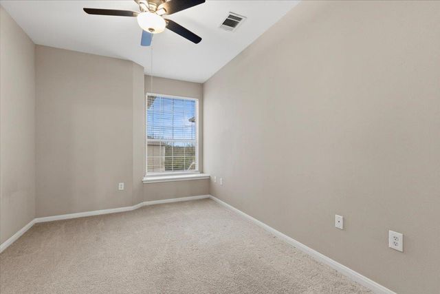 3300 Forest Creek DR 47, Round Rock, TX 78664