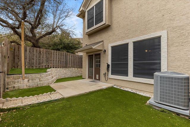 3300 Forest Creek DR 47, Round Rock, TX 78664