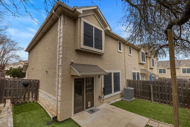 3300 Forest Creek DR 47, Round Rock, TX 78664