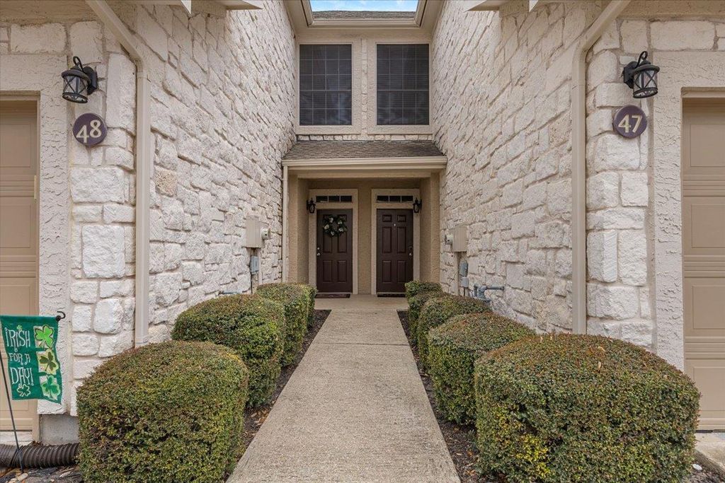 3300 Forest Creek DR 47, Round Rock, TX 78664