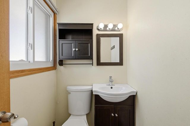 4339 S 49th STREET, Greenfield, WI 53220